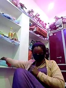 Snapshot of kiiuu_sexe chatting on February 10, 1:10 am kiiuu sexe online show from February 10, 1:10 am