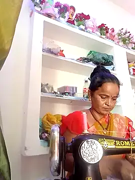 kiiuu sexe online show from March 19, 4:16 am