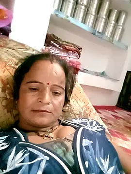 kiiuu sexe online show from March 20, 6:07 am