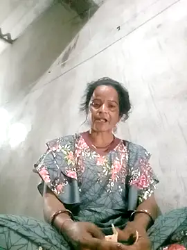 kiiuu sexe online show from April 4, 5:49 am