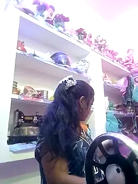 kiiuu sexe online show from April 9, 3:06 pm