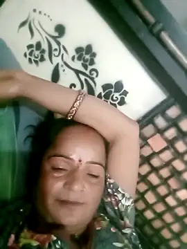 kiiuu sexe online show from April 12, 4:17 am