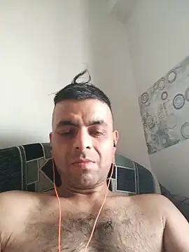 Snapshot of ashleellaunda7582 chatting on May 13, 5:16 am ashleellaunda7582 online show from May 13, 5:16 am