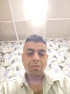 Snapshot of ashleellaunda7582 chatting on May 19, 7:53 pm ashleellaunda7582 online show from May 19, 7:53 pm