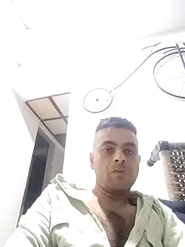 Snapshot of ashleellaunda7582 chatting on May 23, 3:38 pm ashleellaunda7582 online show from May 23, 3:38 pm