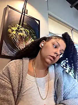 tastesosweet online show from April 12, 6:02 pm