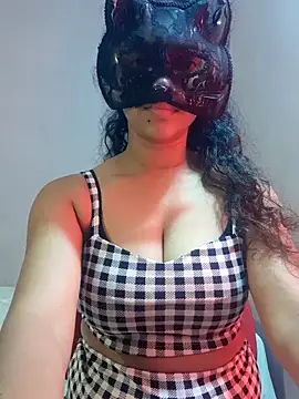 cutehotwife online show from April 19, 5:12 pm