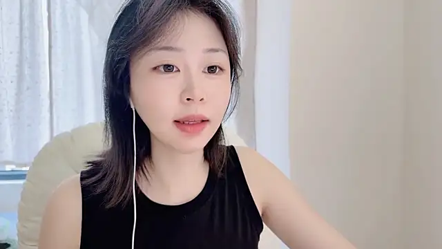 Snapshot of Onefiona chatting on July 17, 6:53 am Onefiona online show from July 17, 6:53 am