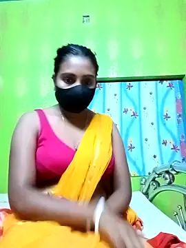 Snapshot of arushi_bb chatting on January 14, 6:57 pm arushi bb online show from January 14, 6:57 pm