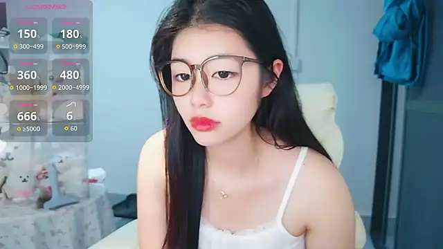 -XiaoYu-777 online show from April 22, 10:06 am