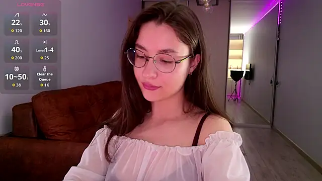 classy     online show from April 24, 5:59 pm