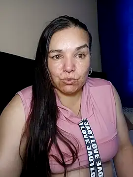 lee hot online show from February 4, 7:31 pm