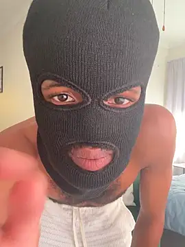 Snapshot of HotTwink_ZAR chatting on June 6, 2:11 pm HotTwink ZAR online show from June 6, 2:11 pm
