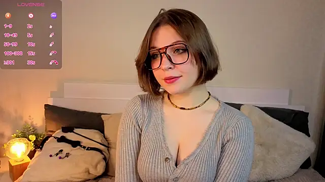 Next2Marie online show from April 12, 5:56 am