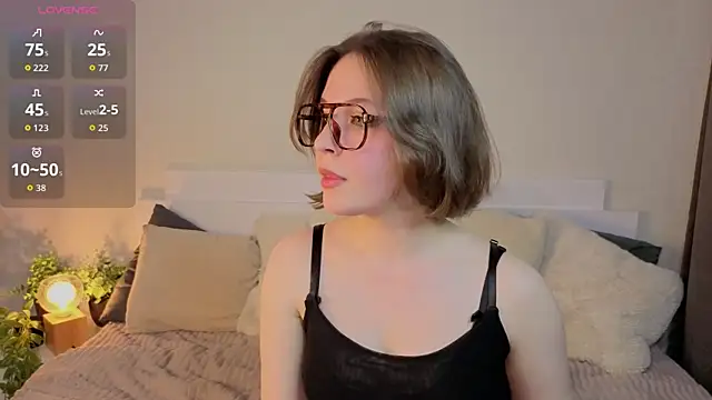 Next2Marie online show from April 24, 5:54 am