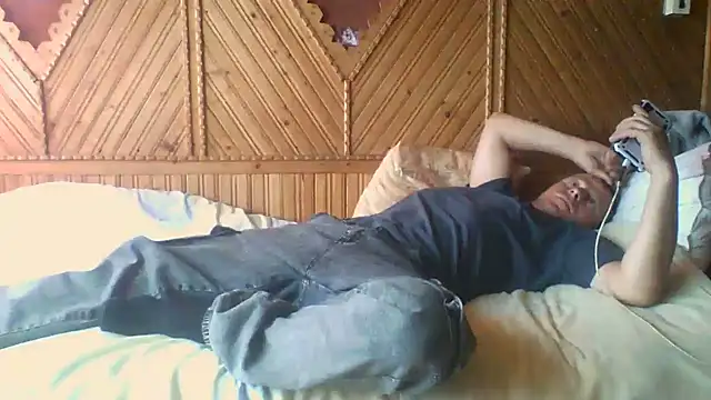 Snapshot of Ivan9iutt chatting on July 20, 11:12 am Ivan9iutt online show from July 20, 11:12 am
