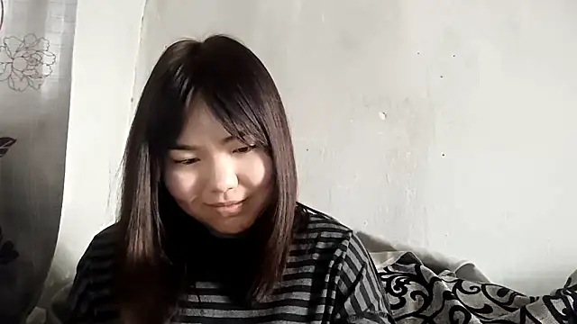 MollyAsian online show from February 10, 5:11 am