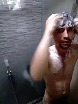 torvyHot online show from April 21, 7:39 pm