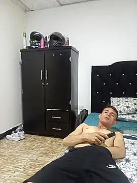 torvyHot online show from June 1, 10:22 pm