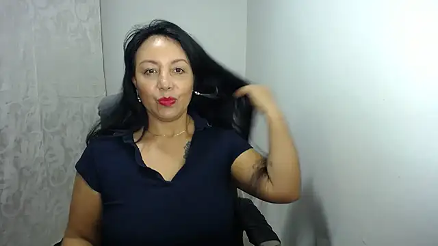 soyElena46 online show from April 20, 12:19 pm