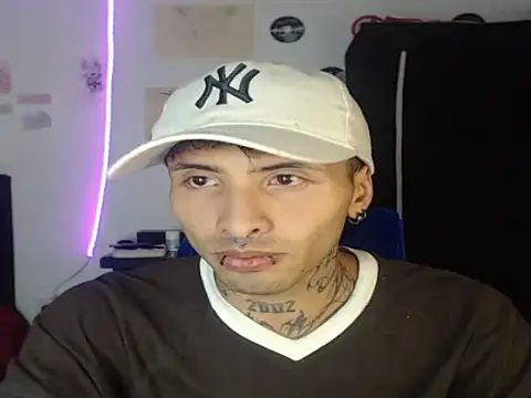 pol lu online show from January 12, 10:48 pm