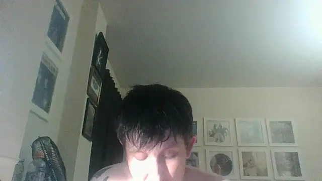2flimsy online show from May 25, 9:15 am