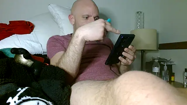 FrankieFuckMe online show from February 14, 4:42 am