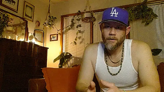 marcus graves 13 online show from February 26, 1:48 am