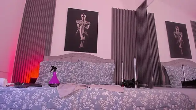 Naia-Nore online show from February 28, 11:39 pm