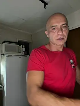 Snapshot of dogfrota chatting on February 9, 6:17 am dogfrota online show from February 9, 6:17 am