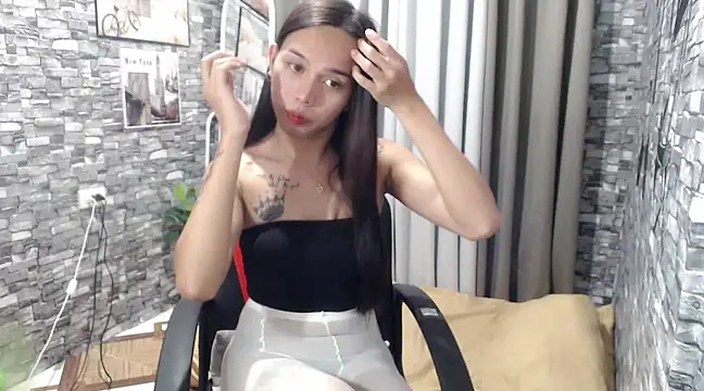 LOVELYMAYUMIE online show from February 26, 10:04 am