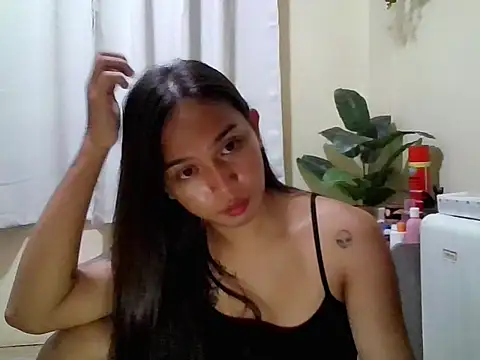 Snapshot of LOVELYMAYUMIE chatting on May 12, 5:21 pm LOVELYMAYUMIE online show from May 12, 5:21 pm