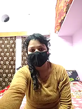 Priyaji7575 online show from January 12, 1:49 pm