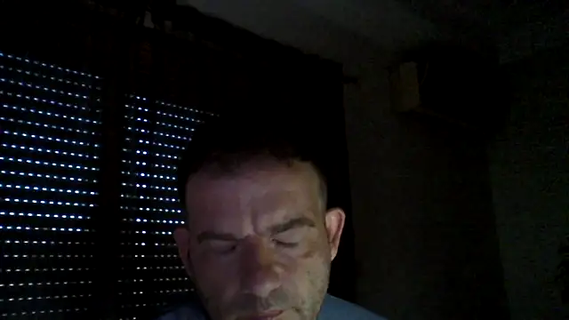 Snapshot of _grj1 chatting on April 25, 5:54 am grj1 online show from April 25, 5:54 am