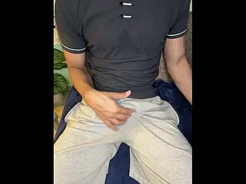 urfuckbunny online show from April 19, 5:45 pm