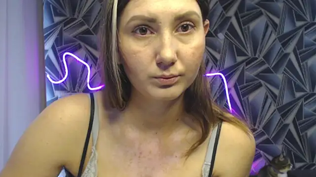 NikkiKiss    online show from May 22, 1:02 am