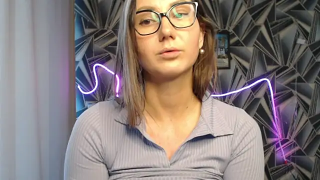 NikkiKiss    online show from June 5, 2:07 am