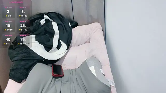 Mia-zhan online show from February 26, 12:09 am