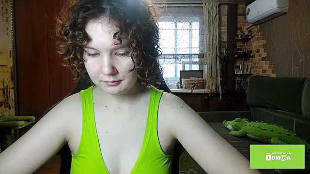 sewsewsewe online show from March 5, 9:44 pm