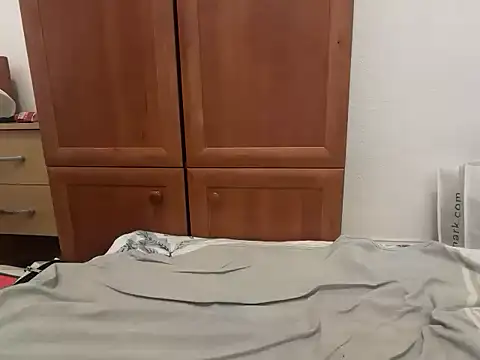 crazygu14456 online show from August 1, 10:41 pm