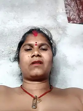 Hot di97 online show from April 20, 8:17 am