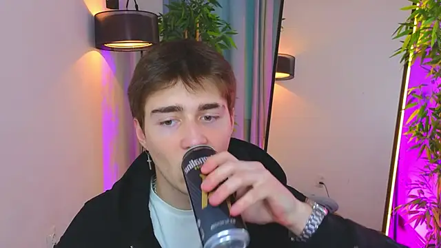 d3s dn online show from March 3, 1:28 pm