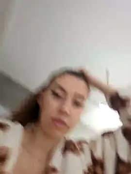 Virgin Pussy SquirtX online show from February 14, 6:43 am