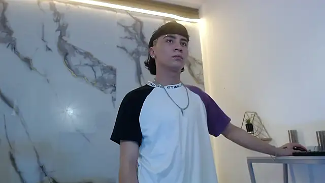 XanderGrey8 online show from April 20, 7:15 pm