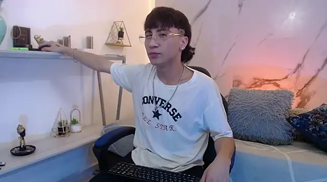 XanderGrey8 online show from April 23, 7:05 pm