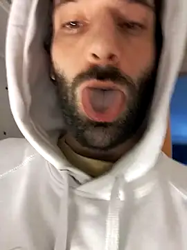 richgood49 online show from February 17, 10:45 am