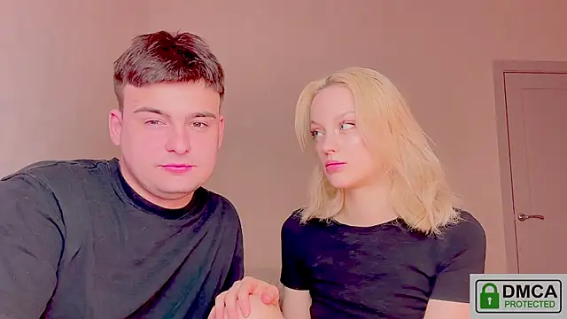 your molly mark  online show from April 20, 7:48 pm