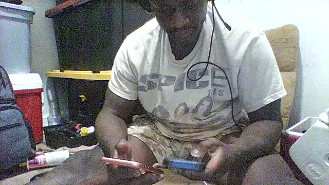 Snapshot of Shrimpsonspun661 chatting on July 20, 5:15 pm Shrimpsonspun661 online show from July 20, 5:15 pm
