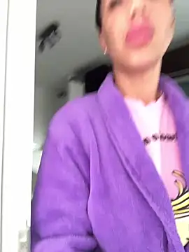 Missolevelvet online show from April 11, 7:24 am