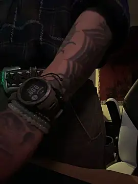 JoeyBlazy online show from April 6, 4:10 am